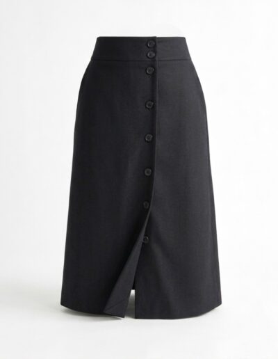 Elegancka czarna spódnica asymetryczna z guzikami na przodzie